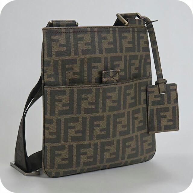 FENDI - 未使用 フェンディ ズッカ FF コンパクト レザー×キャンバス