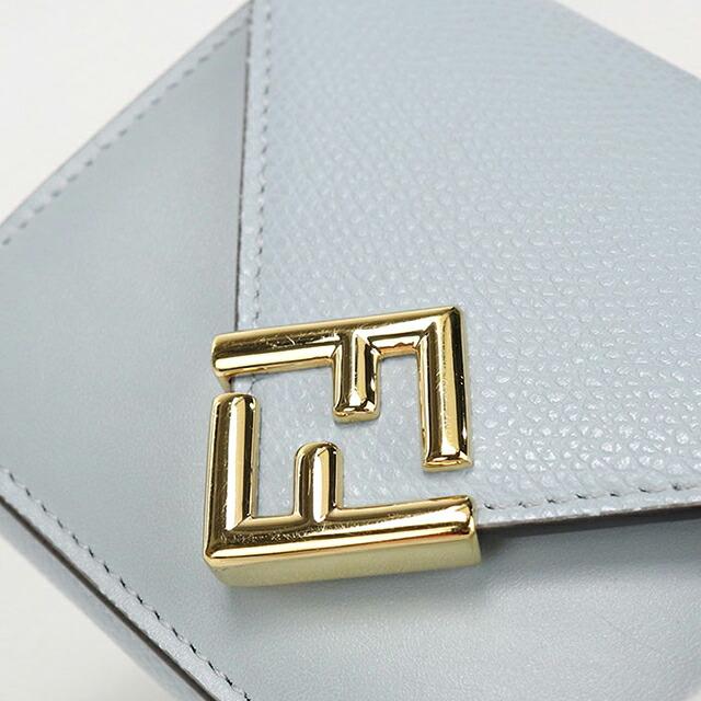 【現行品】 FENDI FFダイヤモンド 三つ折り財布 コンパクト ウォレット FENDI（フェンディ） 中古 三つ折り財布 三折財布 コンパクト