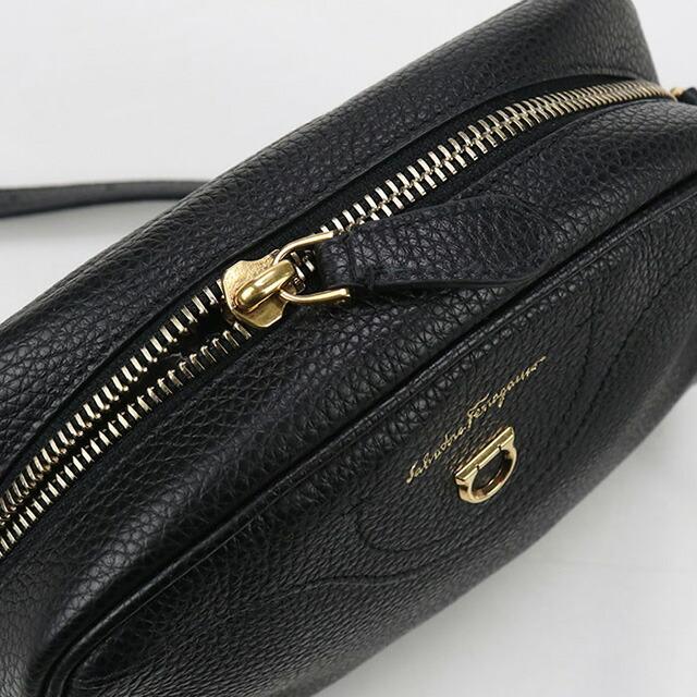 FERRAGAMO（フェラガモ） 中古 ショルダーバッグ レディース ブランド