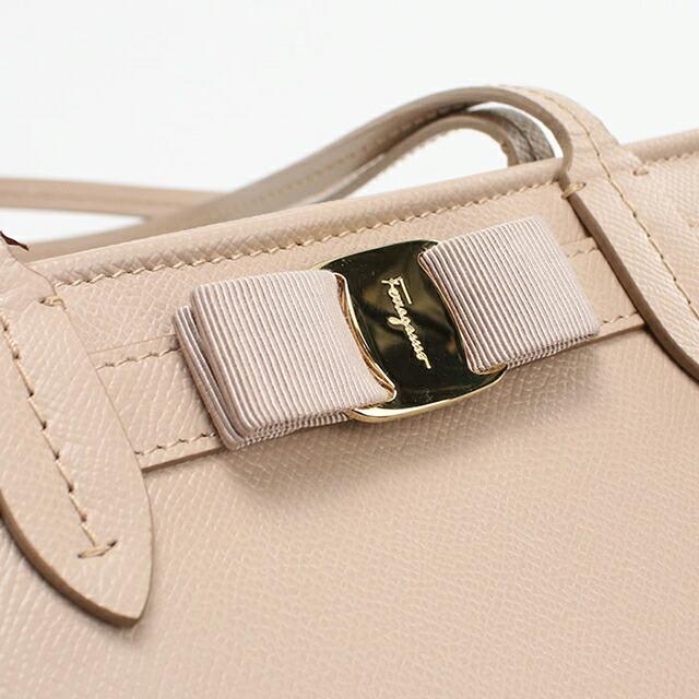 FERRAGAMO（フェラガモ） 中古 トートバッグ レディース ブランド
