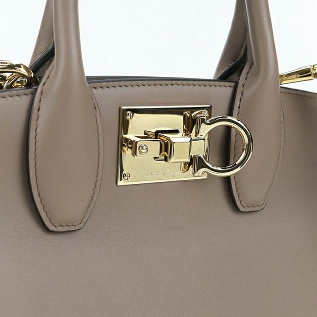 FERRAGAMO（フェラガモ） 中古 ハンドバッグ レディース ブランド
