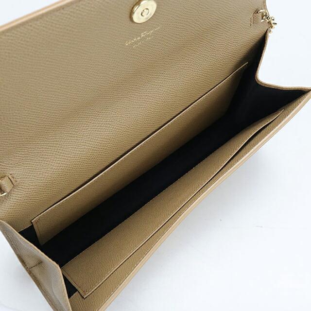 FERRAGAMO（フェラガモ） 中古 ショルダーバッグ レディース ブランド