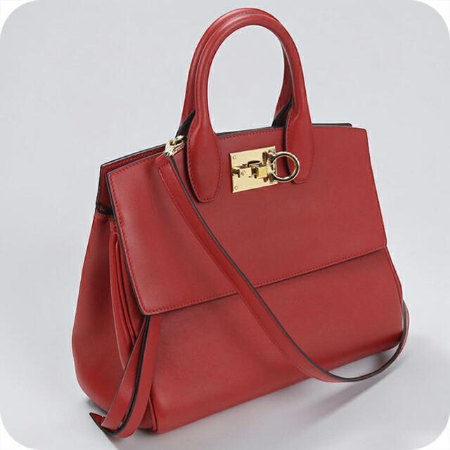 希少　フェラガモ　ベージュと赤のキャンバストートバッグ FERRAGAMO（フェラガモ） 中古 トートバッグ レディース ブランド