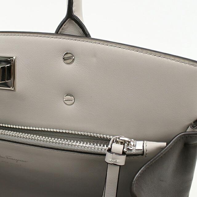 FERRAGAMO（フェラガモ） 中古 ハンドバッグ レディース ブランド