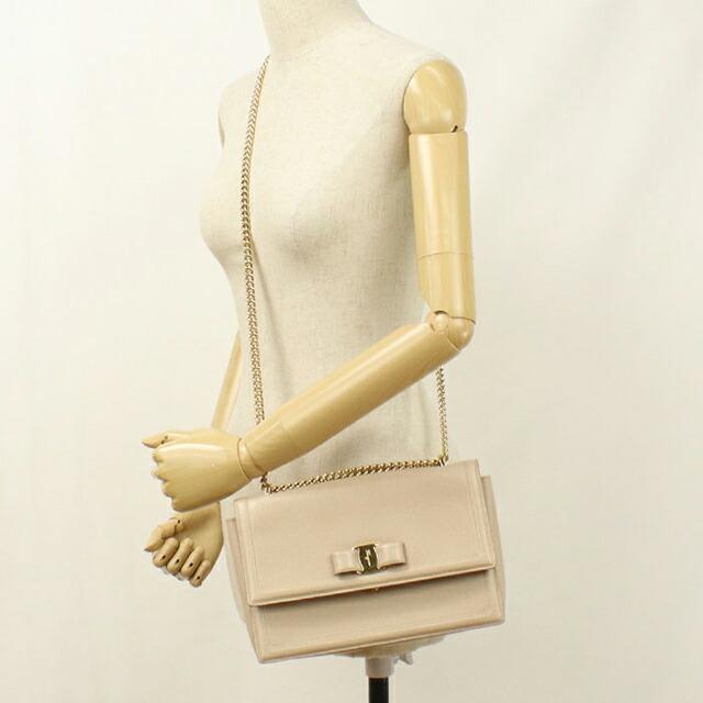 FERRAGAMO（フェラガモ） 中古 ショルダーバッグ レディース ブランド