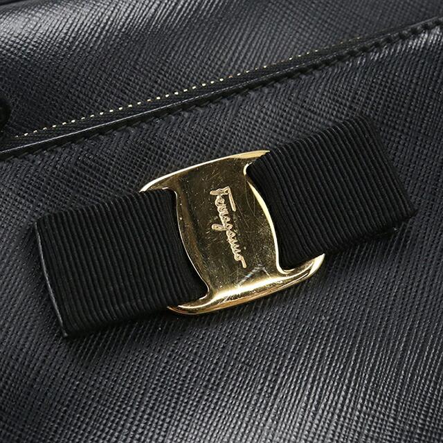 FERRAGAMO（フェラガモ） 中古 ショルダーバッグ レディース ブランド