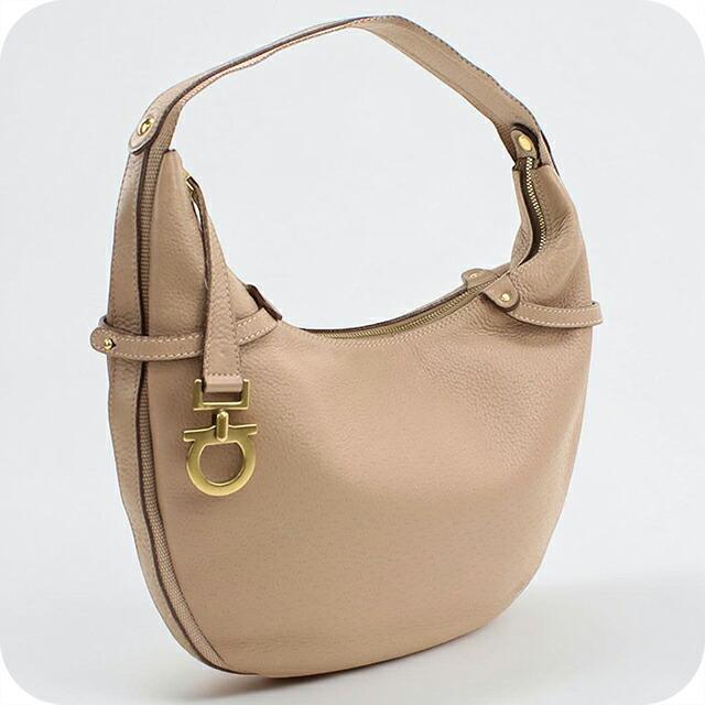 FERRAGAMO（フェラガモ） 中古 ショルダーバッグ レディース ブランド