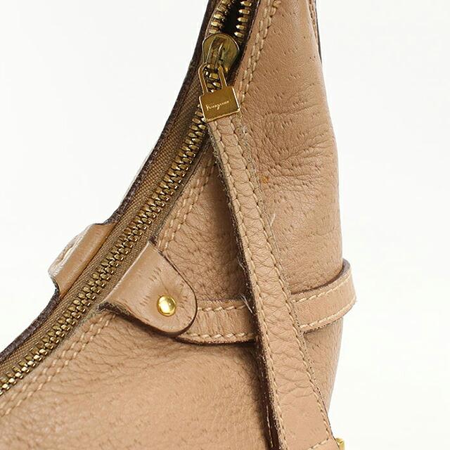 FERRAGAMO（フェラガモ） 中古 ショルダーバッグ レディース ブランド