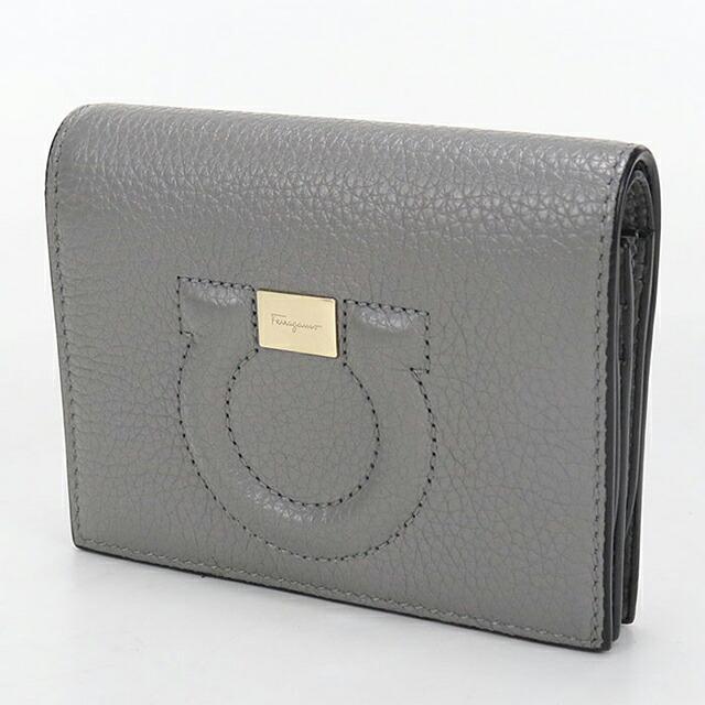 FERRAGAMO（フェラガモ） 中古 二つ折り財布 二折財布 コンパクト