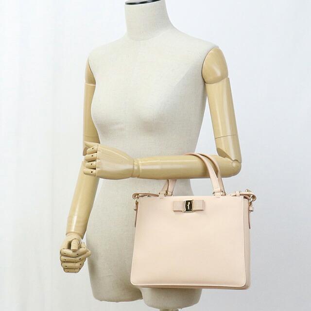 FERRAGAMO 中古 フェラガモ トートバッグ レディース ブランド ヴァラ  