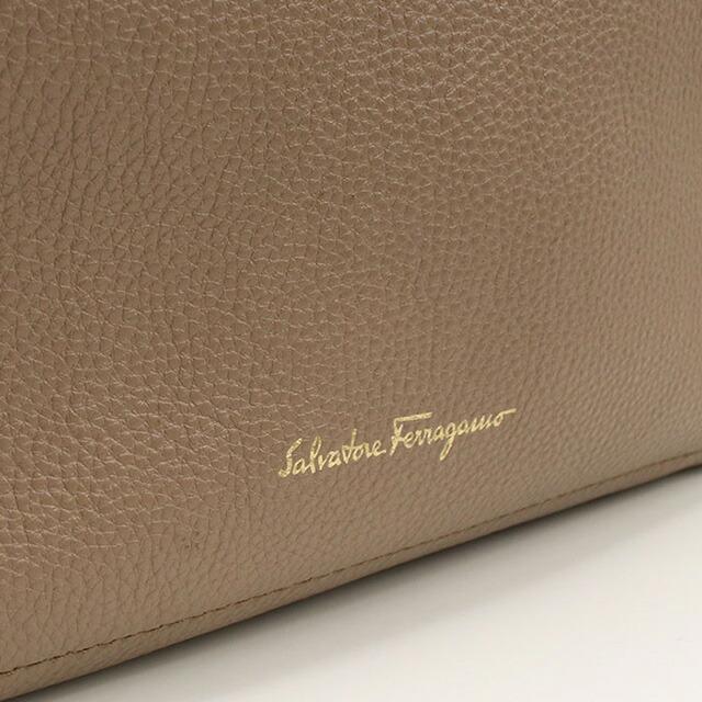FERRAGAMO（フェラガモ） 中古 トートバッグ レディース ブランド
