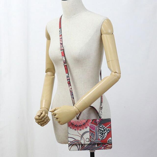 FERRAGAMO（フェラガモ） 中古 ハンドバッグ レディース ブランド