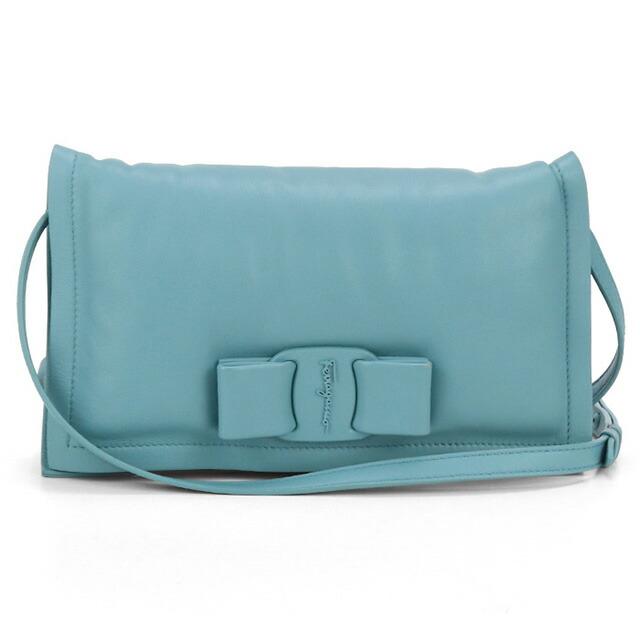 FERRAGAMO（フェラガモ） 中古 斜め掛け ショルダーバッグ レディース