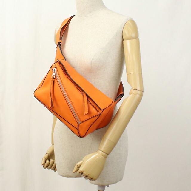 LOEWE ボディバッグ パズル ユニセックス LOEWE（ロエベ） 中古 ボディバッグ ユニセックス ブランド パズル