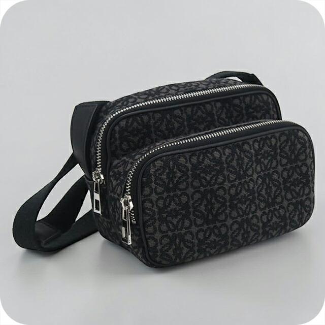 LOEWE（ロエベ） 中古 斜め掛け ショルダーバッグ メンズ ブランド
