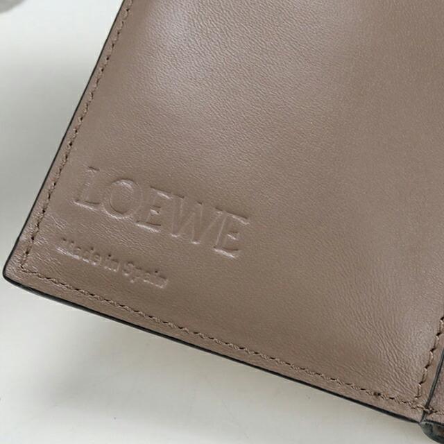 LOEWE（ロエベ） 中古 二つ折り財布 二折財布 レディース ブランド
