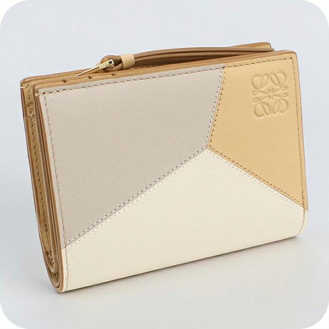 LOEWE（ロエベ） 中古 二つ折り財布 二折財布 レディース ブランド