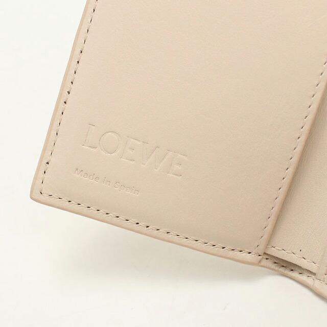 LOEWE（ロエベ） 中古 三つ折り財布 三折財布 コンパクト レディース