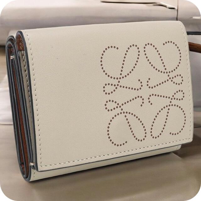 【超美品】LOEWE　三つ折り財布　ロエベ　ベージュ ⭐️最終値下げ⭐️【LOEWE】ベージュ 三つ折り財布