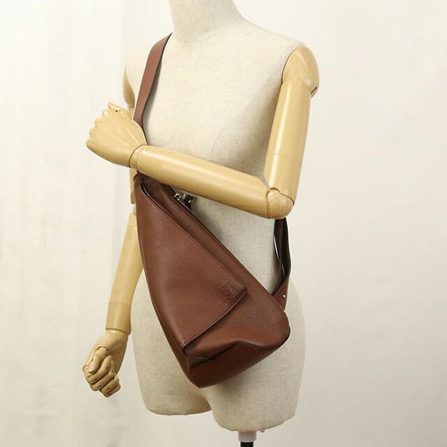 LOEWE（ロエベ） 中古 ボディバッグ ユニセックス ブランド アントン