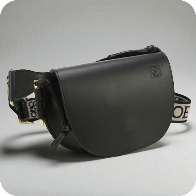 LOEWE（ロエベ） 中古 斜め掛け ショルダーバッグ レディース ブランド