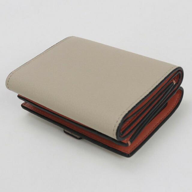 未使用級✨LOEWE ロエベ　トライフォールド　レザー　三つ折り財布 ベージュ LOEWE（ロエベ） 中古 三折財布 レディース ブランド トライフォールド