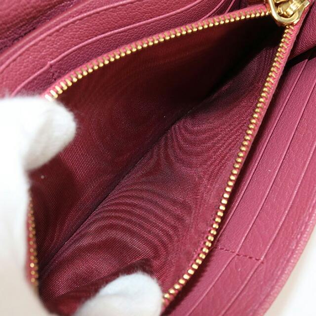miu miu（ミュウミュウ） 中古 長財布二折 レディース ブランド レッド