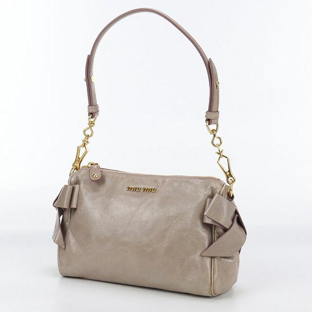 miu miu（ミュウミュウ） 中古 ショルダーバッグ レディース ブランド