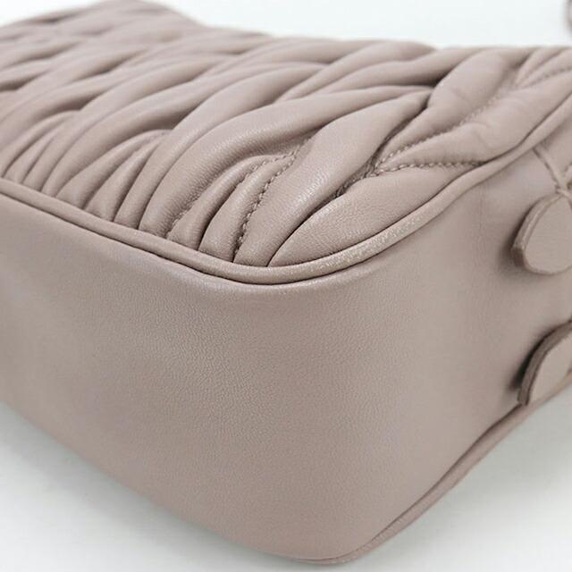ミュウ ミュウ マテラッセ ショルダーバッグ レディース 【中古】 miu miu（ミュウミュウ） 中古良品 MIUMIU(OUTLET) アウトレット