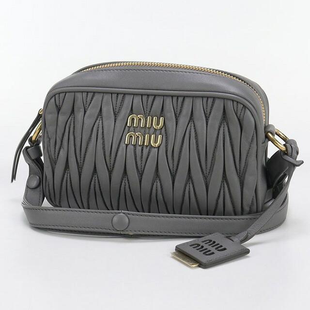 miu miu（ミュウミュウ） 中古 斜め掛け ショルダーバッグ レディース
