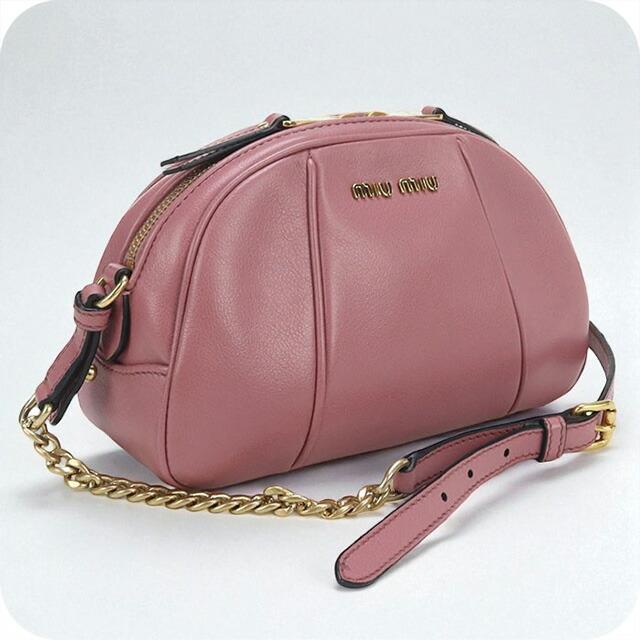 ミュウミュウ miumiu ピンク キルティング ショルダーバッグ miumiu キルティングショルダーバッグ ピンク