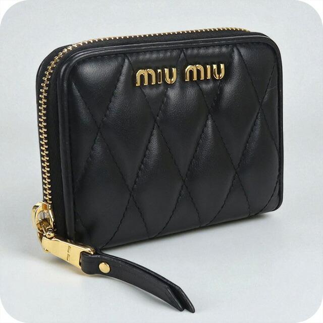SALE☆MIU MIU ミュウミュウ 二つ折り財布 キルティングステッチ 美品 miu miu（ミュウミュウ） MATELASSE SMALL WALLET 二つ折り財布