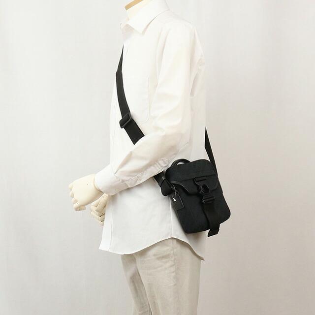 MONCLER モンクレール スプレッド クロスボディ ショルダーバッグ MONCLER モンクレール スプレッド クロスボディ ショルダーバッグ