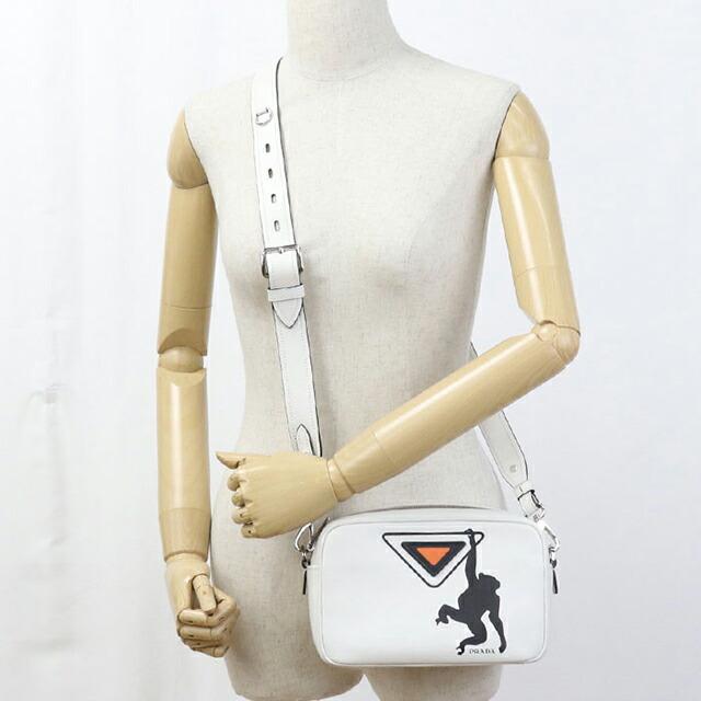 PRADA（プラダ） 中古 斜め掛け ショルダーバッグ レディース ブランド