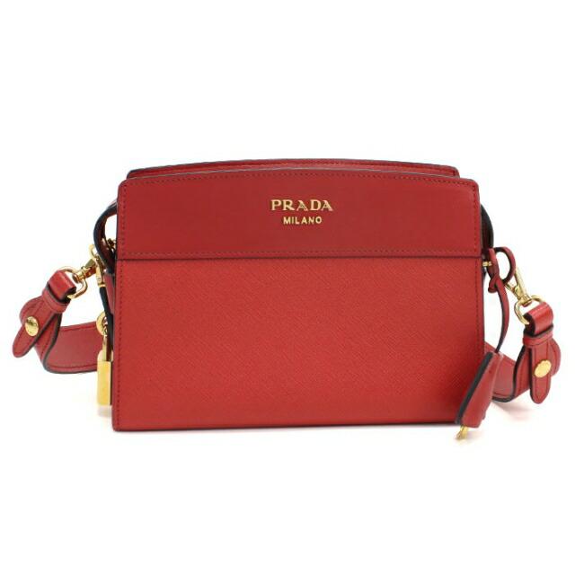 PRADA プラダ ショルダーバッグ 赤 PRADA（プラダ） 中古 斜め掛け ショルダーバッグ レディース ブランド