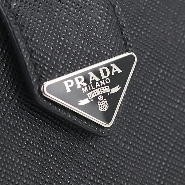 未使用 PRADA 二つ折り長財布 サフィアーノレザー ロゴ金具 2MV001 PRADA（プラダ） 中古 二つ折り財布 コンパクト メンズ ブランド