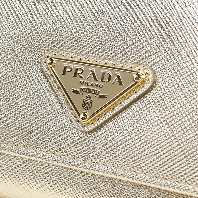 PRADA（プラダ） 中古 三つ折り財布 コンパクト 三折財布 レディース