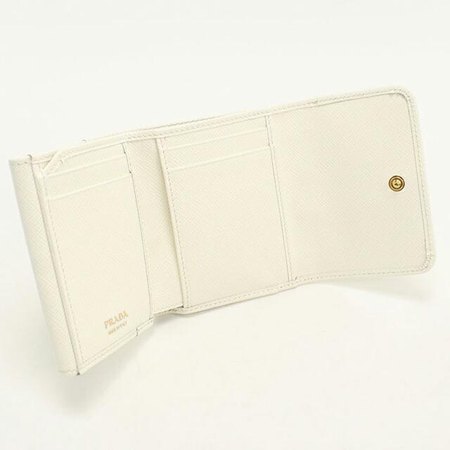 【現行品】PRADA サフィアーノ トライアングル ホワイト 三つ折り財布 PRADA（プラダ） 中古 三つ折り財布 コンパクト 三折財布 レディース