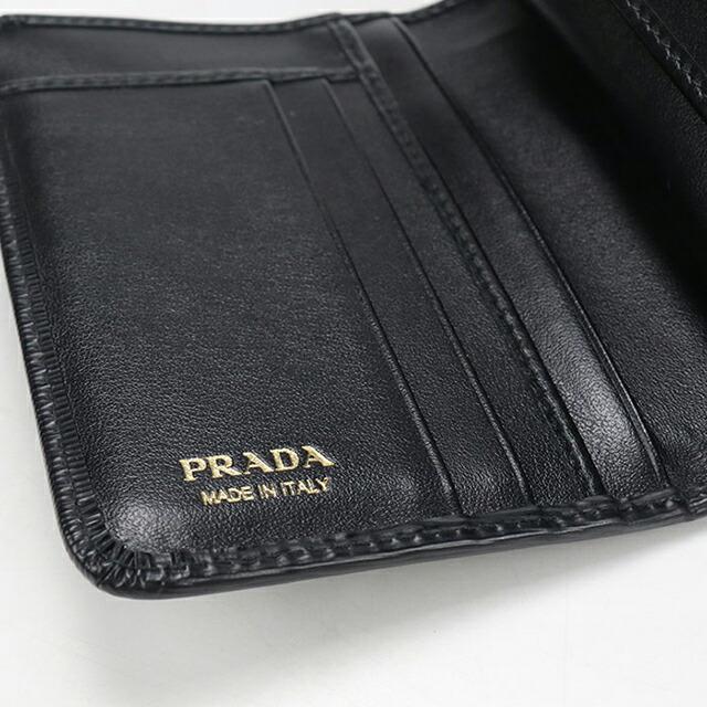 PRADA（プラダ） 中古 二つ折り財布 二折財布 レディース ブランド