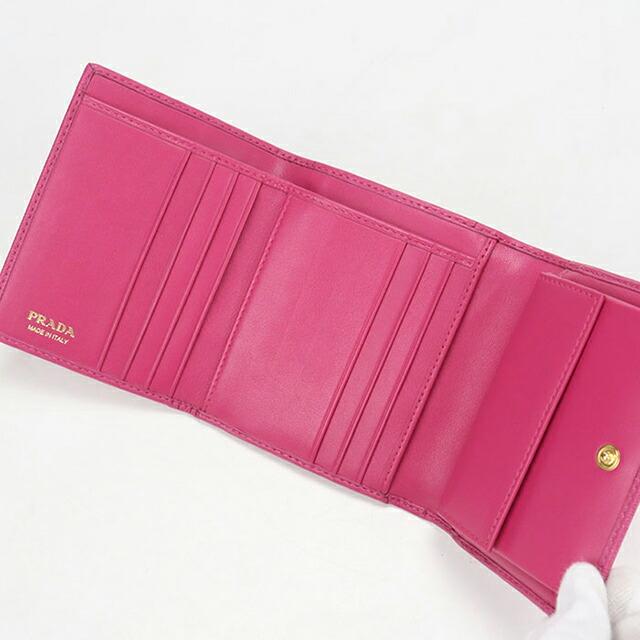 PRADA（プラダ） 中古 三つ折り財布 三折財布 レディース ブランド