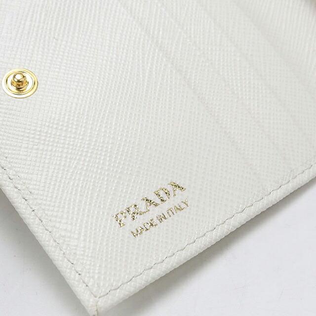 PRADA（プラダ） 中古 二つ折り財布 二折財布 コンパクト レディース