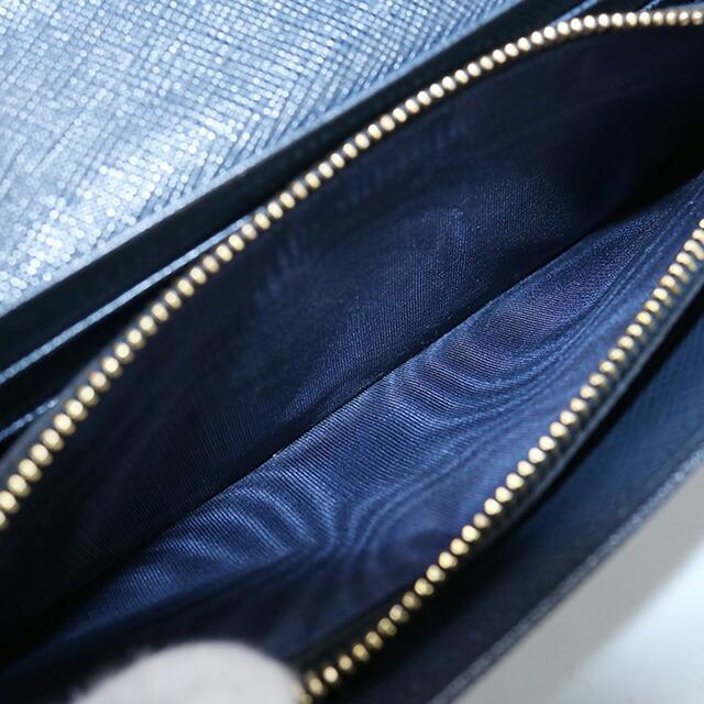 PRADA（プラダ） 中古 長財布ニ折小銭入付き レディース ブランド