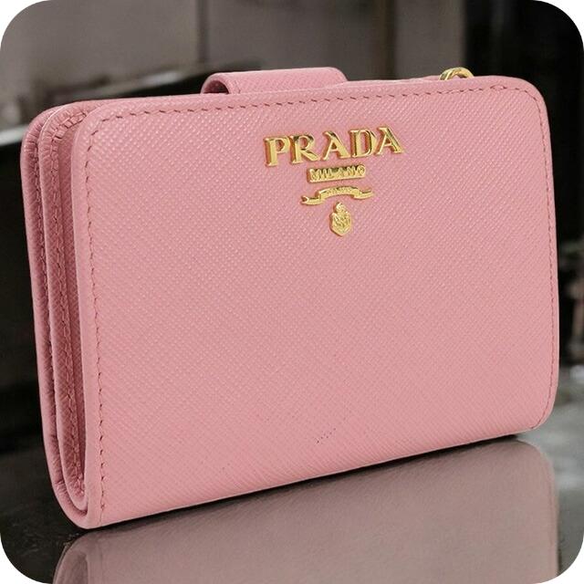 美品 PRADA プラダ 折り財布 ロゴ金具 サフィアーノ レザー ピンク PRADA 中古 プラダ 三折財布小銭入付き レディース ブランド