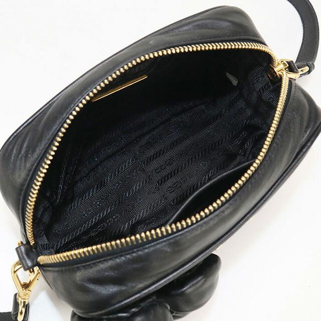 PRADA（プラダ） 中古 斜め掛け ショルダーバッグ レディース ブランド