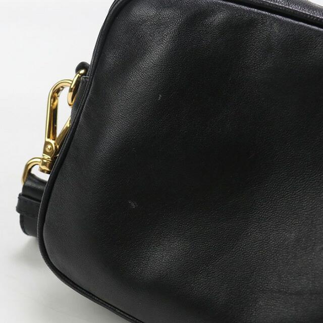 プラダ ショルダーバッグ美品  - BP0166 黒 PRADA（プラダ） 中古 斜め掛け ショルダーバッグ レディース ブランド