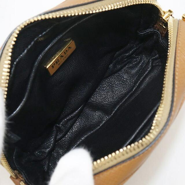 PRADA（プラダ） 中古 斜め掛け ショルダーバッグ レディース ブランド