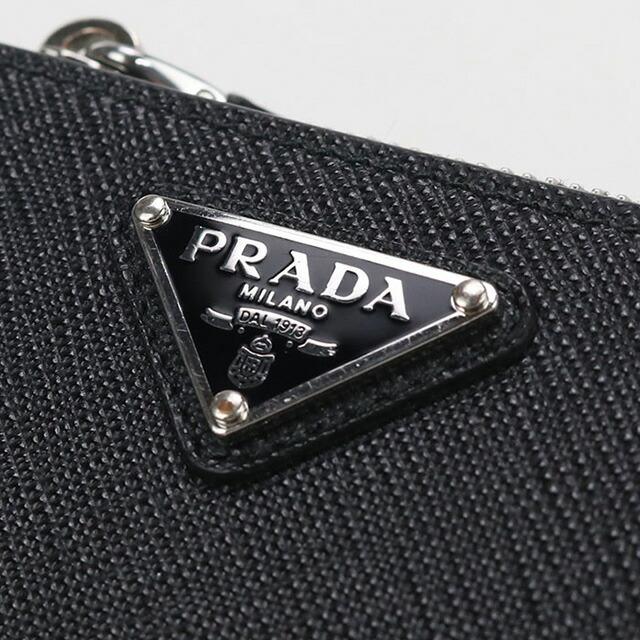PRADA サフィアーノレザー 二つ折り財布 黒　中古品 PRADA（プラダ） 中古良品 二折財布 サフィアーノレザー財布 メンズ