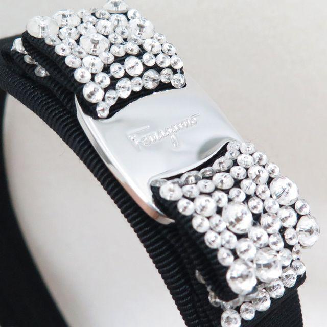 新品未使用　フェラガモ　カチューシャ　パール j.n.r.d フェラガモ FERRAGAMO カチューシャ レディース 342758-524893