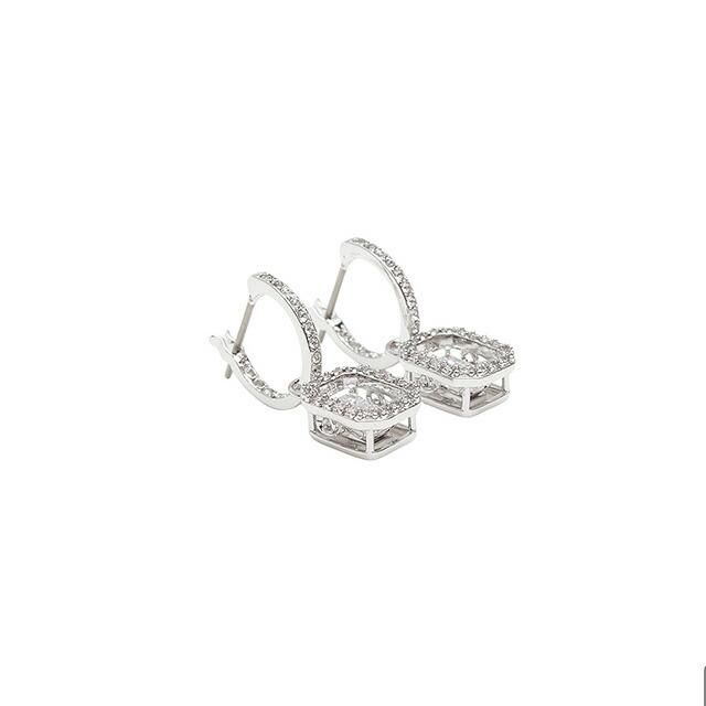 SWAROVSKI（スワロフスキー） SWAROVSKI Una ピアス アクセサリー 5638495 レディース ホワイト : 腕時計のなな ...