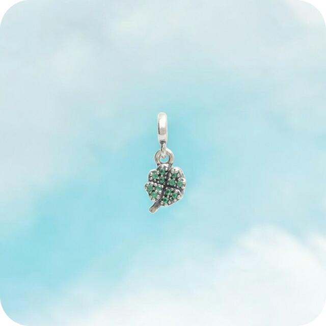 PANDORA（パンドラ） PANDORA Pandora ME Four Leaf Clover Mini